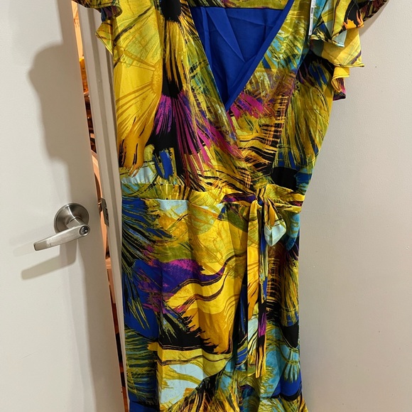 The New York and company Women dress - Picture 4 of 7